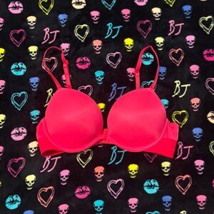 VS PINK Red padded push up bra